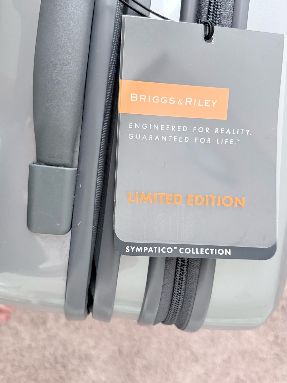 Briggs & Riley Sympatico Collection Limited Edition Carry-on Expandable Spinner - Picture 8 of 16